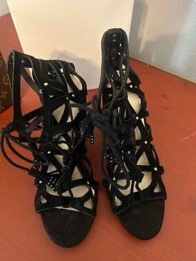 Jessica Simpson Black Strappy Lace-Up Heels